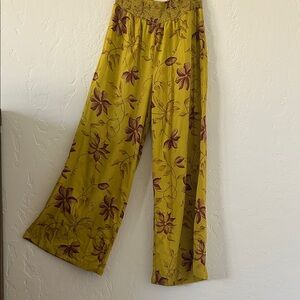 Sundance Mustard Yellow Smocked Top with Maroon Floral Accents NWOT.   CG
